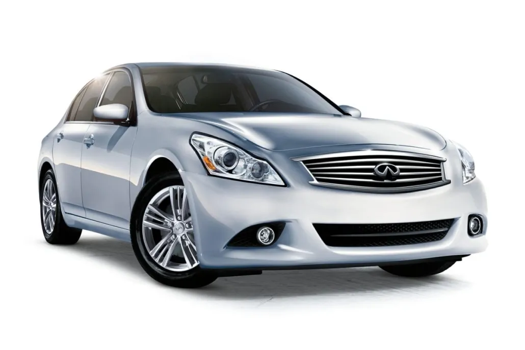 2012 Infiniti G25 photo 1
