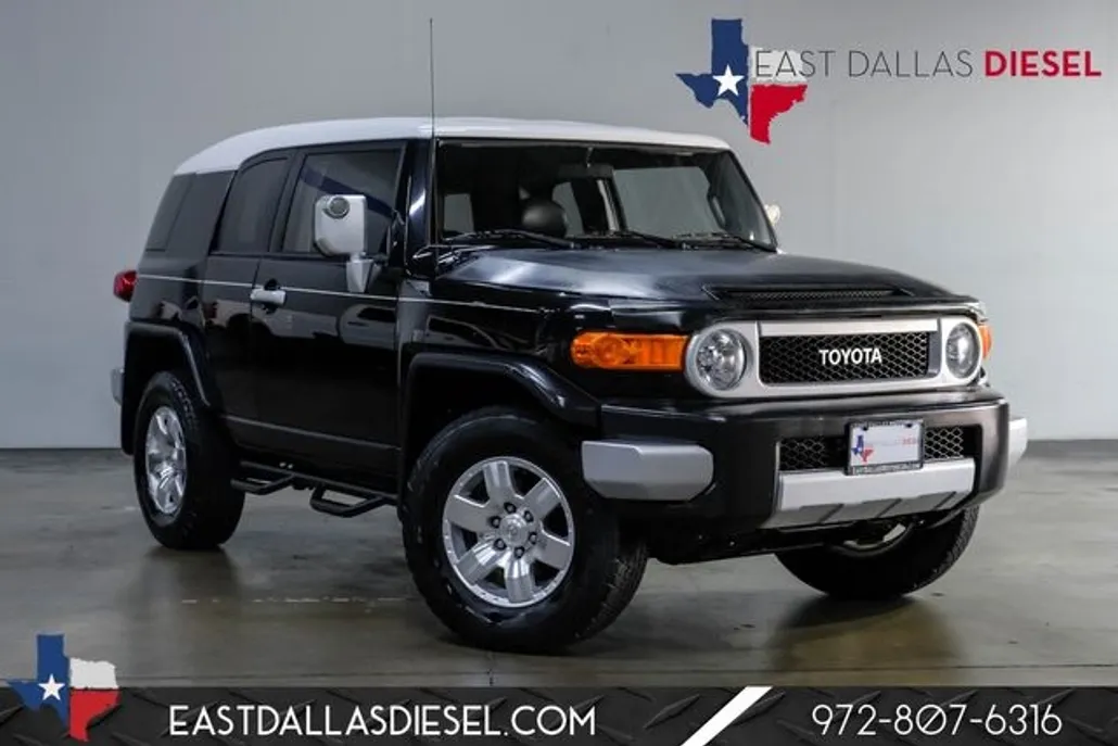2007 Toyota FJ Cruiser Base photo 1