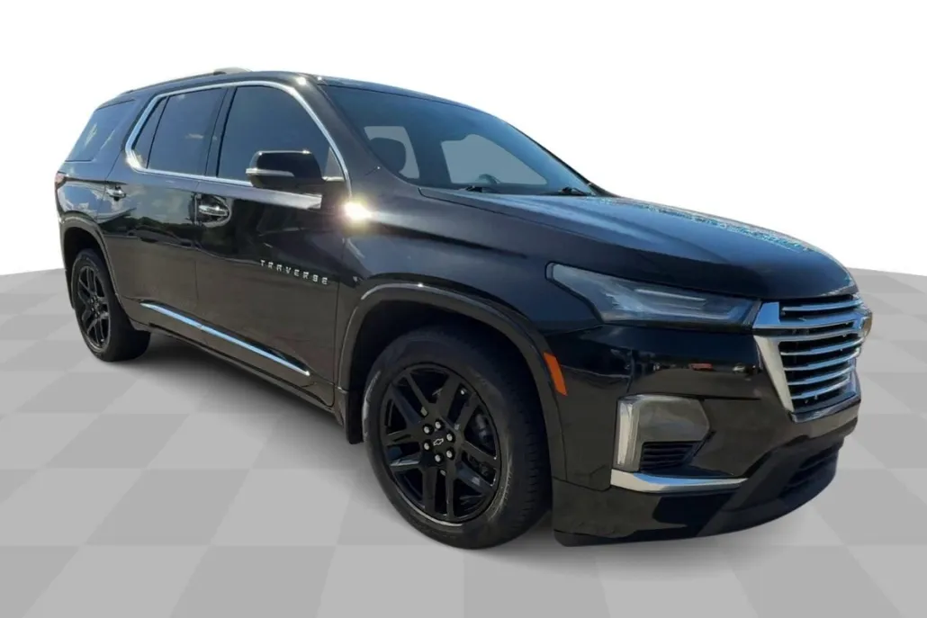 2022 Chevrolet Traverse Premier photo 1
