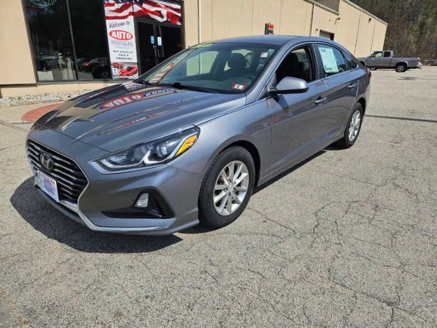 2019 Hyundai Sonata SE photo 1