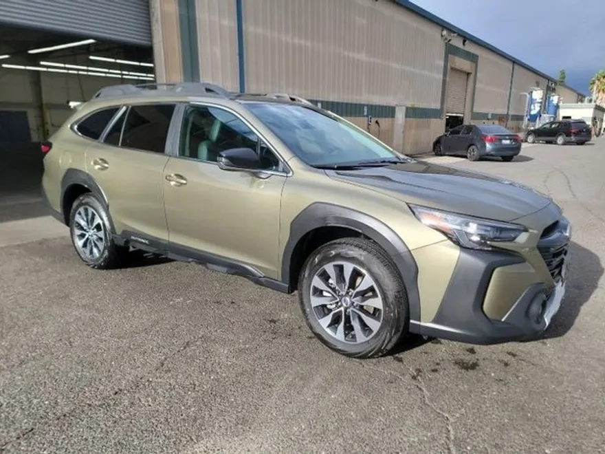 2024 Subaru Outback Limited photo 1