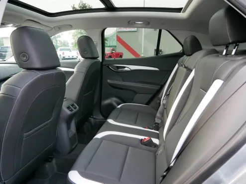 2025 Buick Envision Sport Touring photo 4