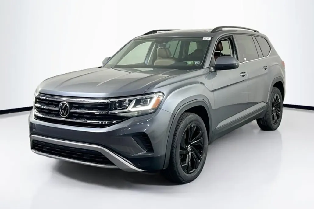 2022 Volkswagen Atlas SE Technology photo 1