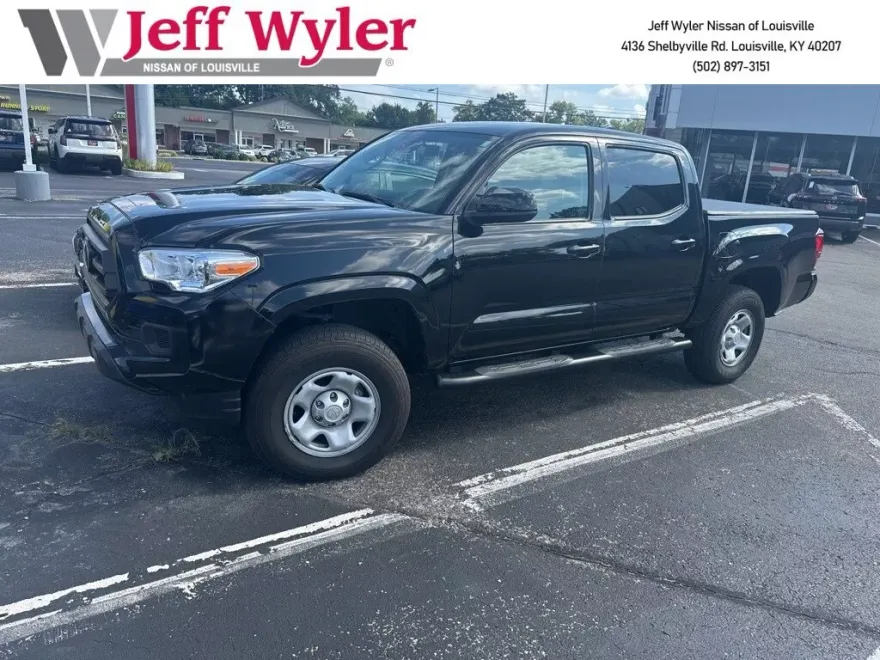 2023 Toyota Tacoma SR Double Cab V6 photo 1