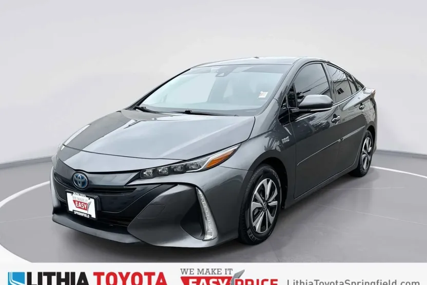2018 Toyota Prius Prime Plus photo 1