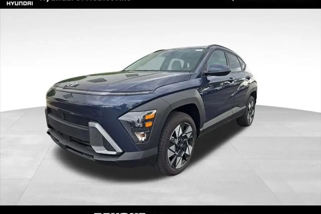 2025 Hyundai Kona SEL photo 1