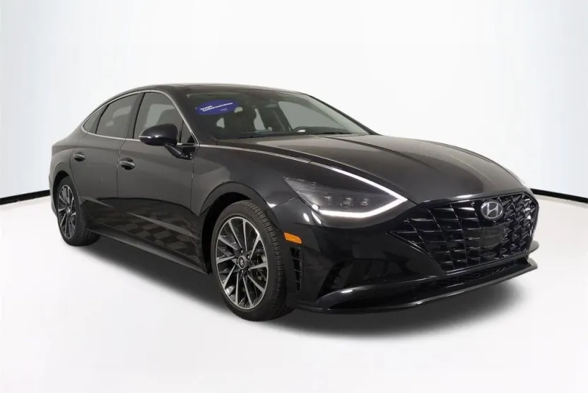 2022 Hyundai Sonata Limited photo 1