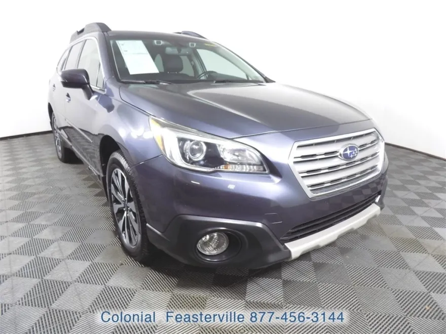 2016 Subaru Outback 3.6R Limited photo 1