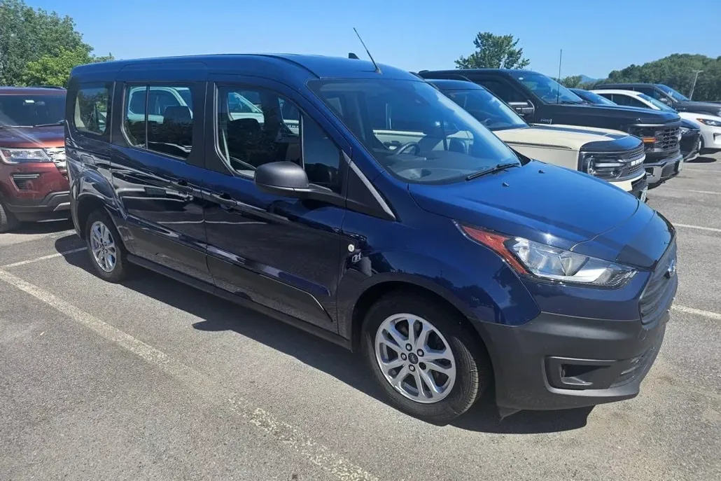 2022 Ford Transit Connect XL photo 1