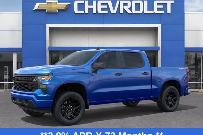 2026 Chevrolet Silverado 1500 Custom photo 1