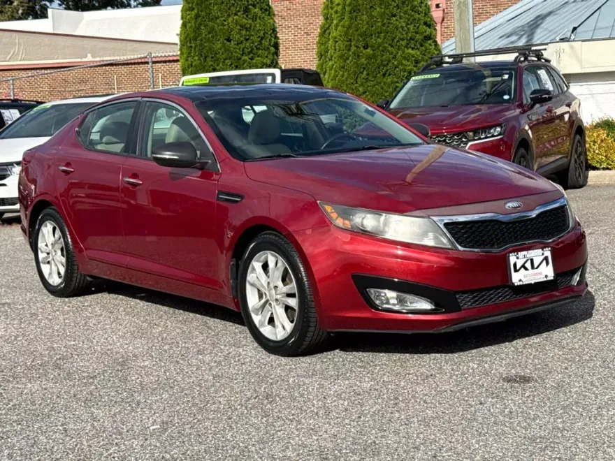 2013 Kia Optima EX photo 1