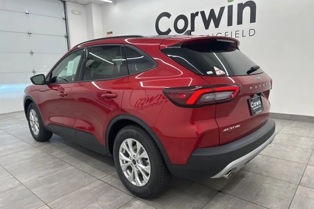 2025 Ford Escape Active photo 1