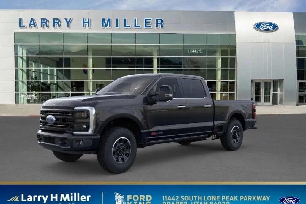 2026 Ford F-350 Platinum photo 1
