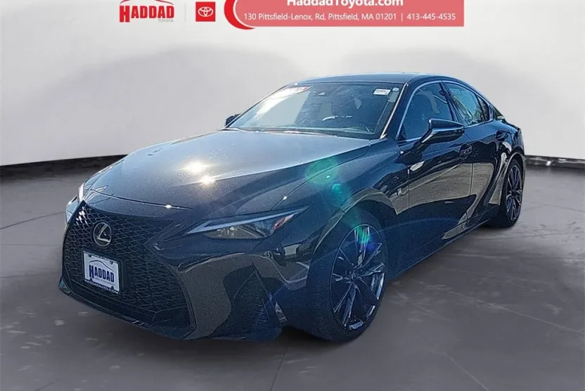 2022 Lexus IS 350 F SPORT photo 1