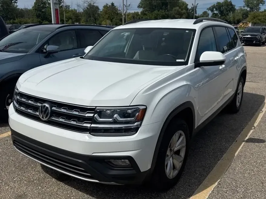 2020 Volkswagen Atlas V6 SE photo 1