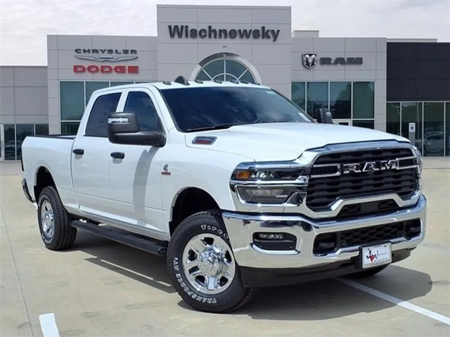 2025 Ram 2500 Tradesman photo 1