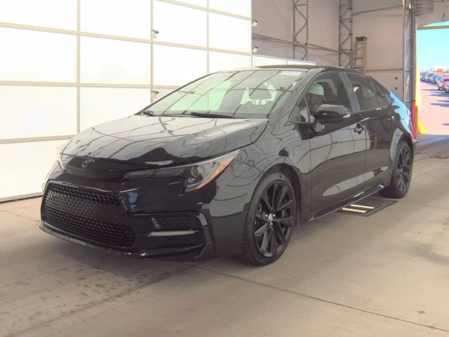 2021 Toyota Corolla SE Nightshade Edition photo 1