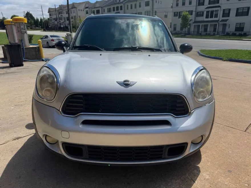 2011 Mini Countryman S photo 1