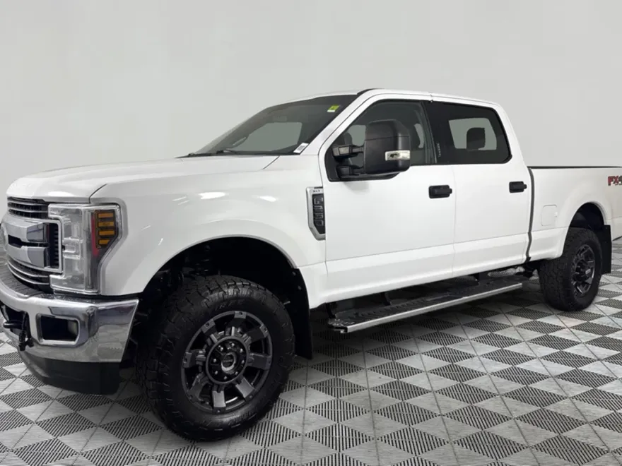 2019 Ford F-250 XLT photo 1