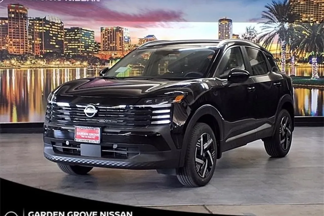 2026 Nissan Kicks SV photo 1