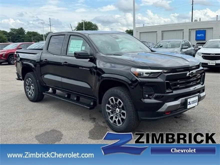 2026 Chevrolet Colorado Z71 photo 1
