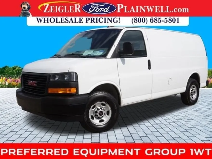 2022 Gmc Savana 2500 Cargo photo 1