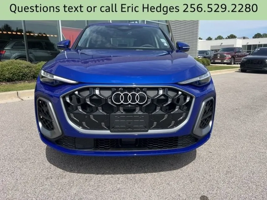 2025 Audi Q5 2.0T Premium Plus photo 1