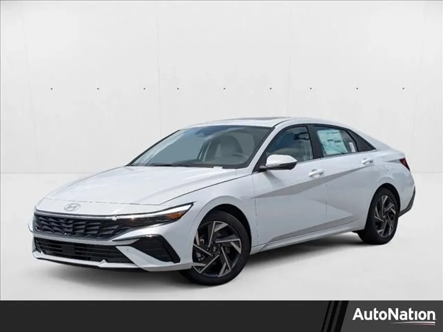 2024 Hyundai Elantra Limited photo 1