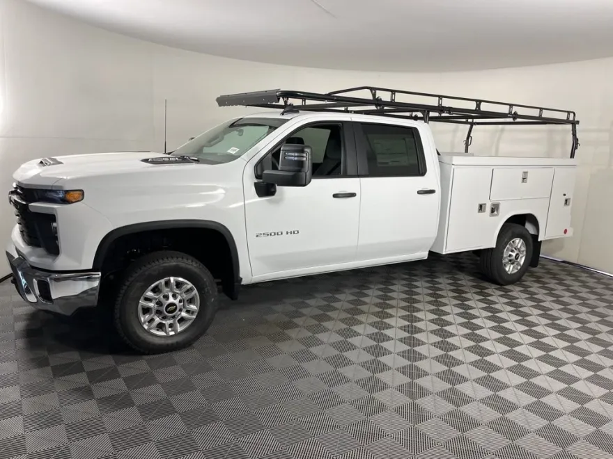 2026 Chevrolet Silverado Work Truck photo 1