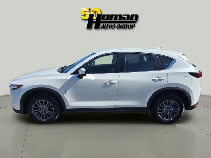 2017 Mazda CX-5 Sport photo 1
