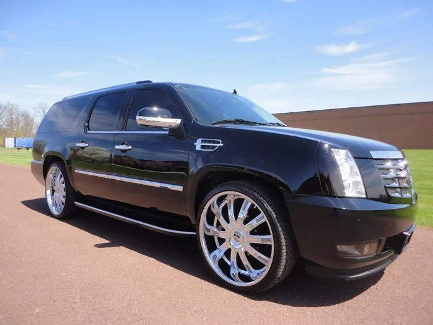2009 Cadillac Escalade ESV photo 1