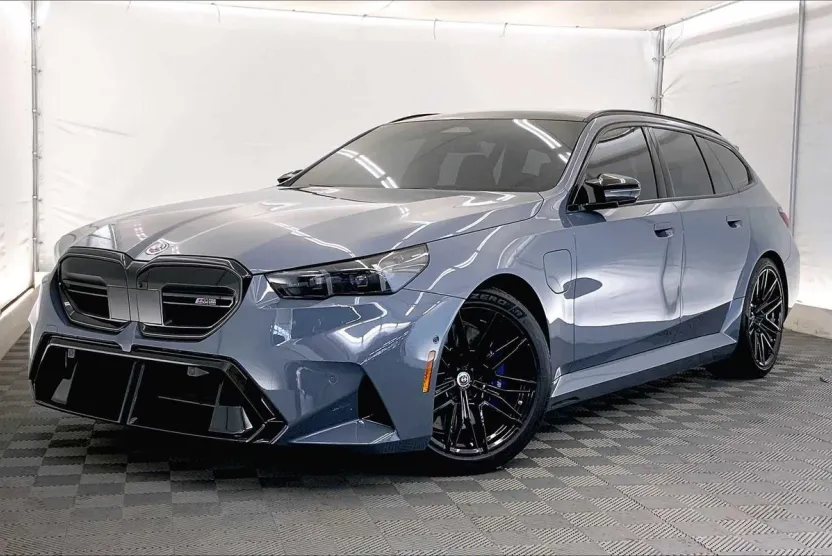 2025 Bmw M5 5 Touring Sedan photo 1