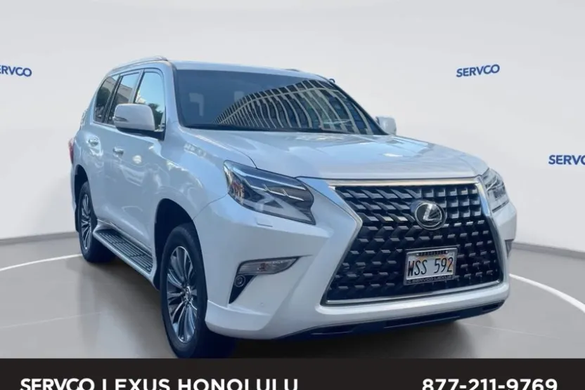 2023 Lexus GX Luxury photo 1