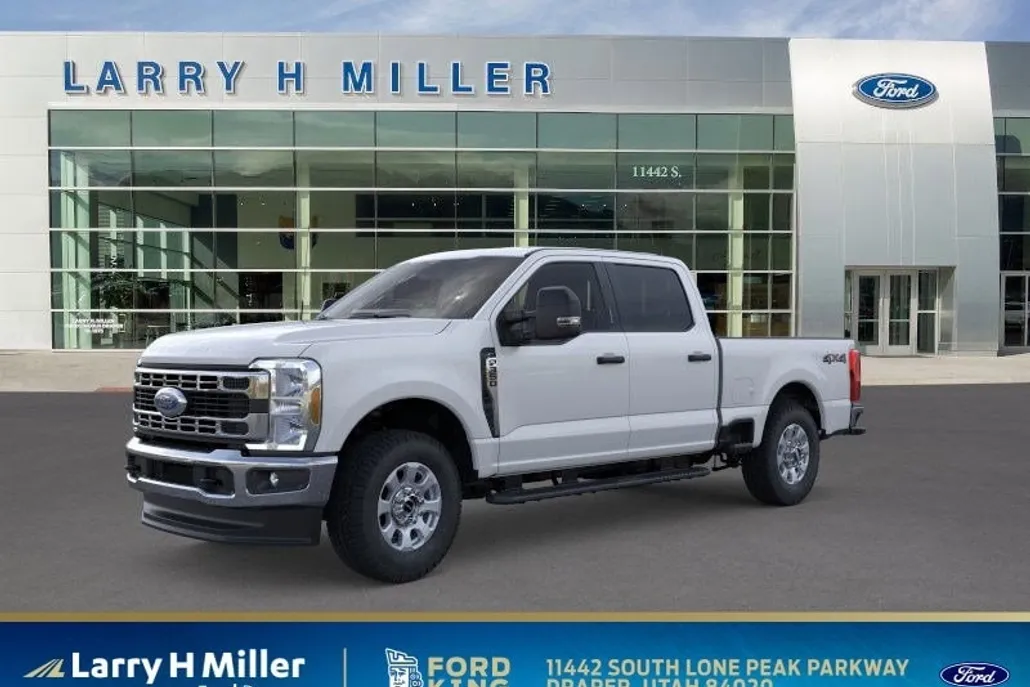 2025 Ford F-350 XLT photo 1