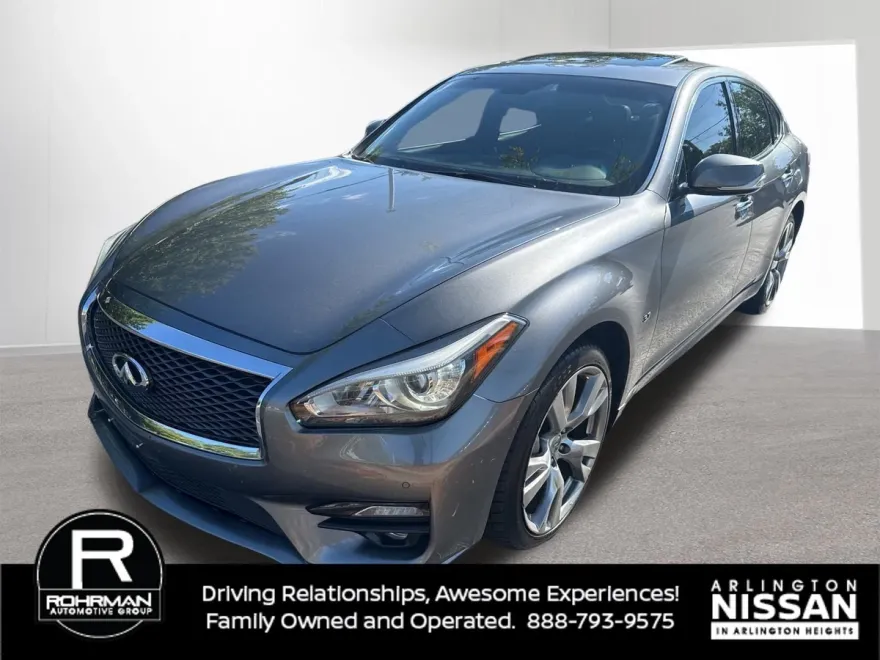 2019 Infiniti Q70 photo 1