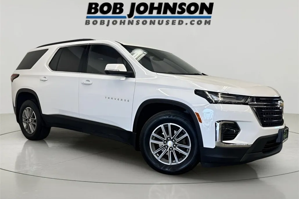 2023 Chevrolet Traverse 1LT photo 1
