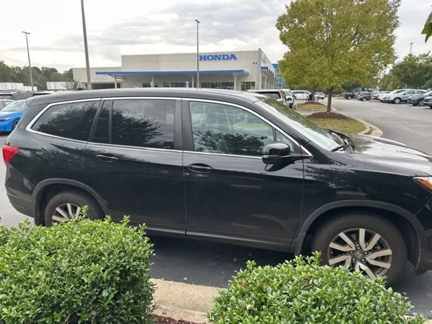 2021 Honda Pilot EX-L photo 1