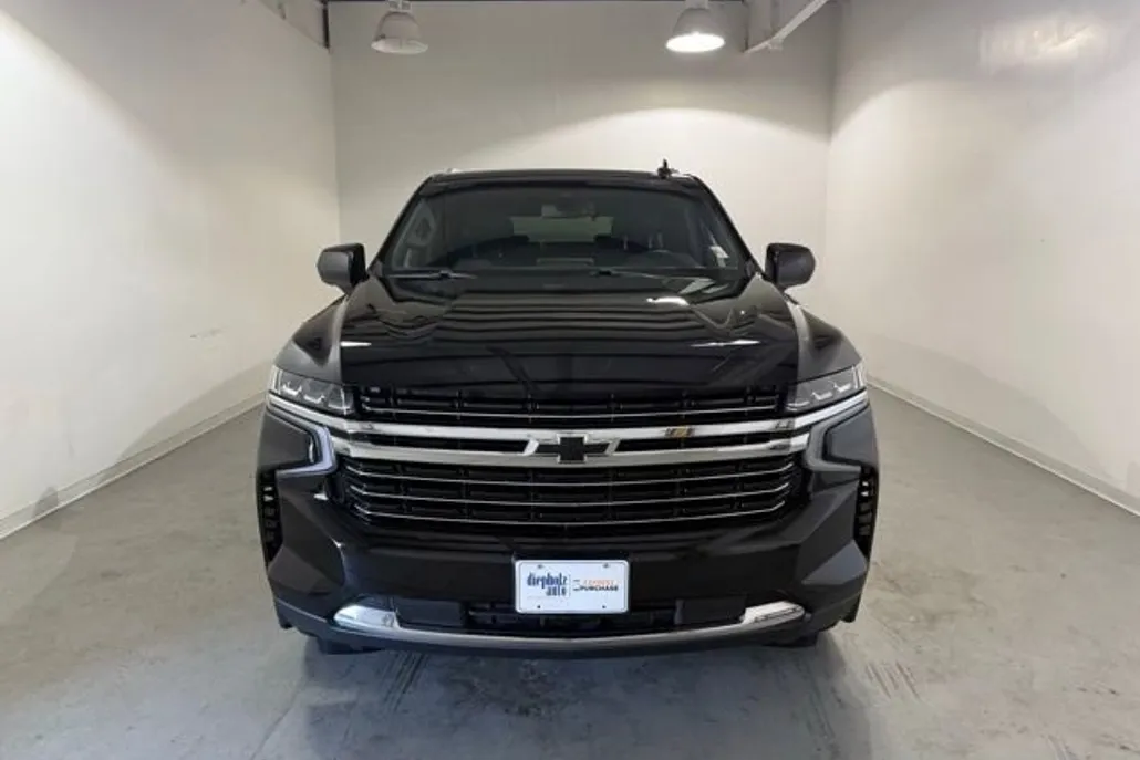 2021 Chevrolet Tahoe LT photo 1