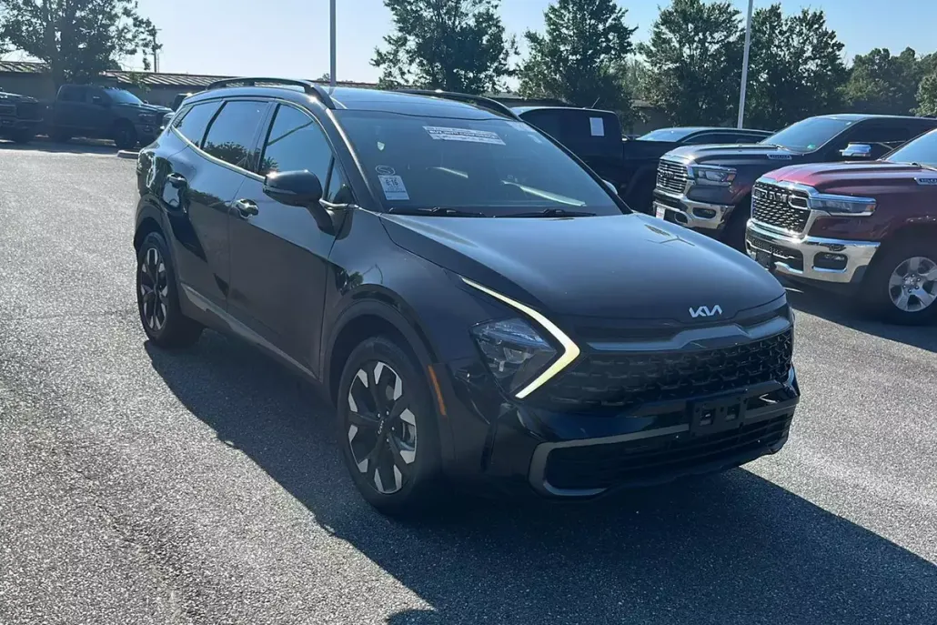 2023 Kia Sportage X-Line photo 1