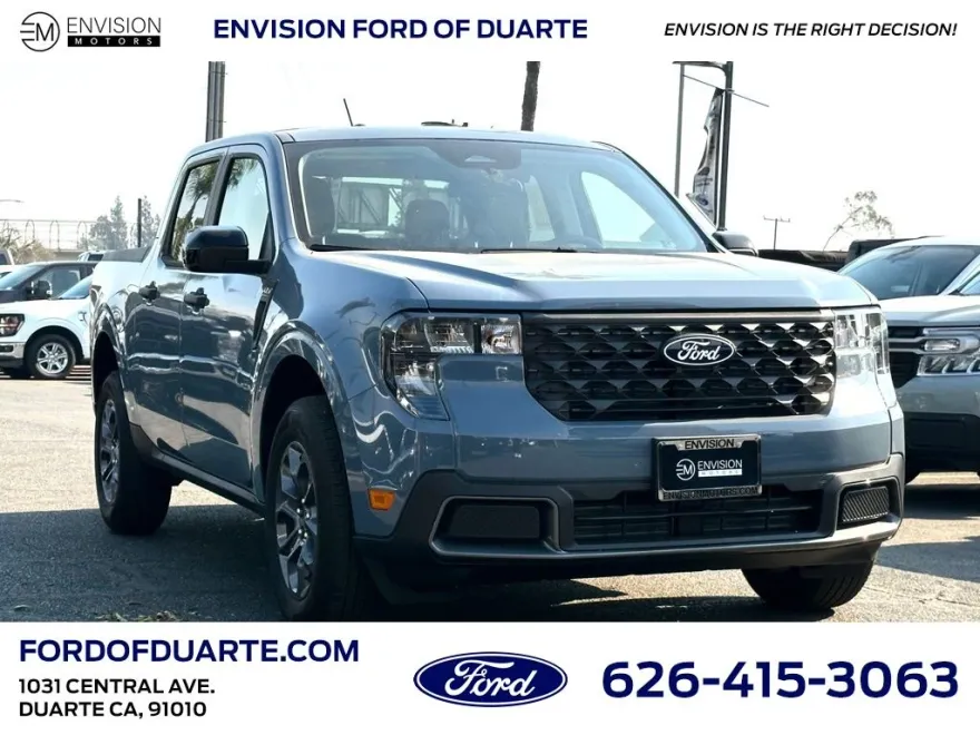 2025 Ford Maverick XLT photo 1