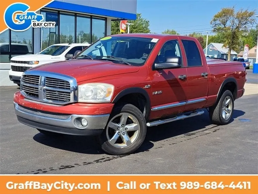 2008 Dodge Ram SLT photo 1