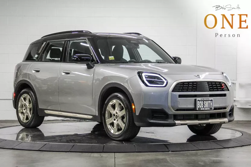 2025 Mini Countryman S ALL4 photo 1
