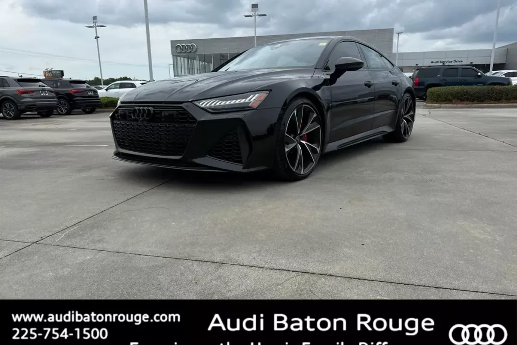 2022 Audi RS 7 Avant Base photo 1