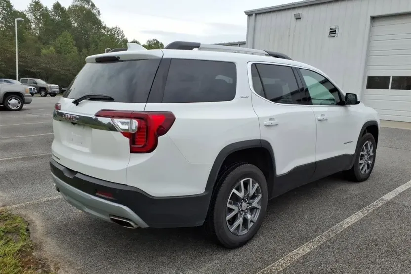 2023 Gmc Acadia SLT photo 1