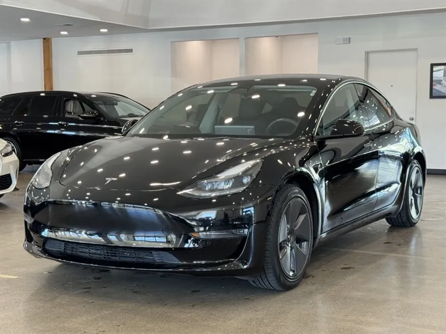 2022 Tesla Model 3 photo 1