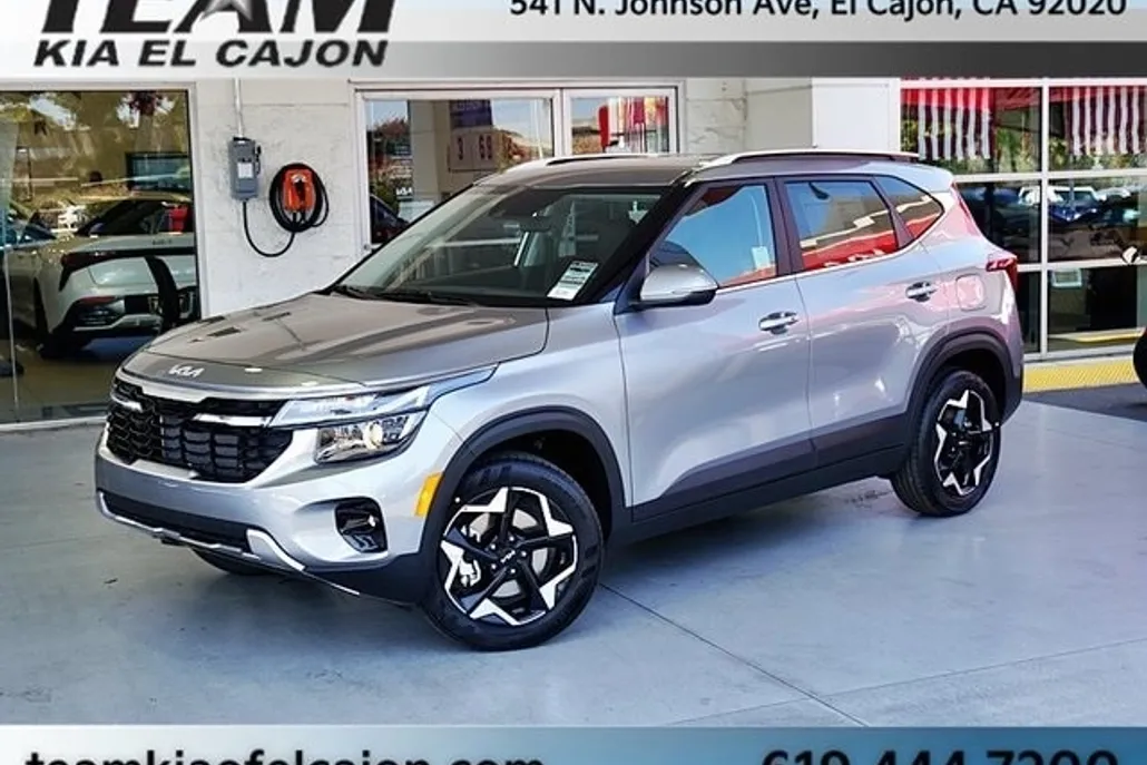 2025 Kia Seltos EX photo 1