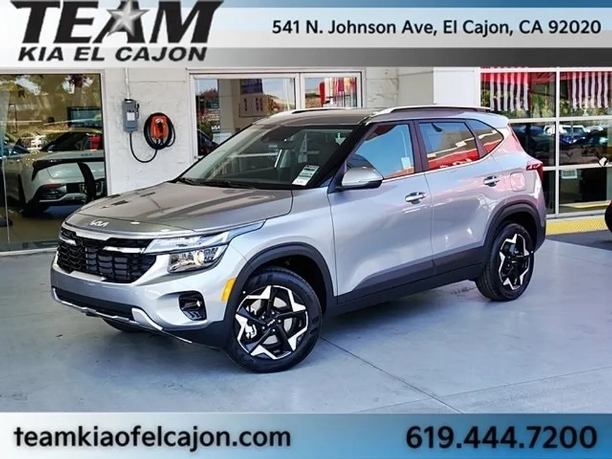 2025 Kia Seltos EX photo 1