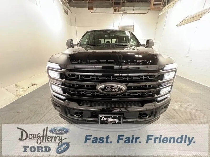 2024 Ford F-350 photo 1