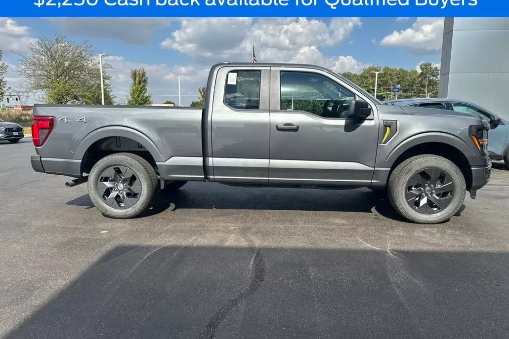2025 Ford F-150 STX photo 1