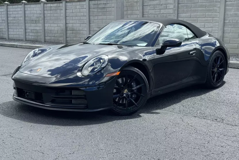 2025 Porsche 911 photo 1